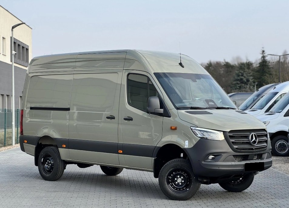 MERCEDES-BENZ Sprinter 319 CDI L2H2 9G-TRONIC 4x4, Diesel, Auto nuove, Automatico - 2