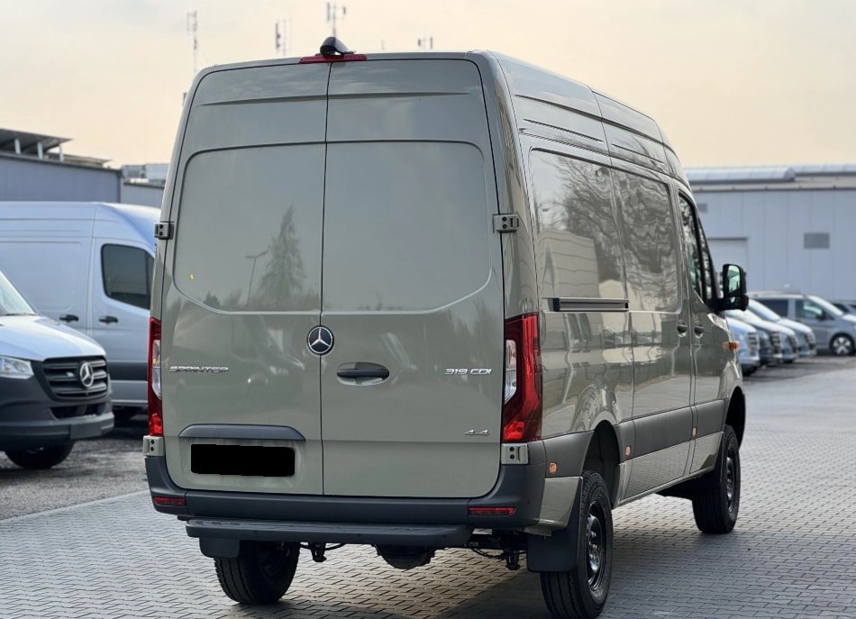 MERCEDES-BENZ Sprinter 319 CDI L2H2 9G-TRONIC 4x4, Diesel, Auto nuove, Automatico - 3