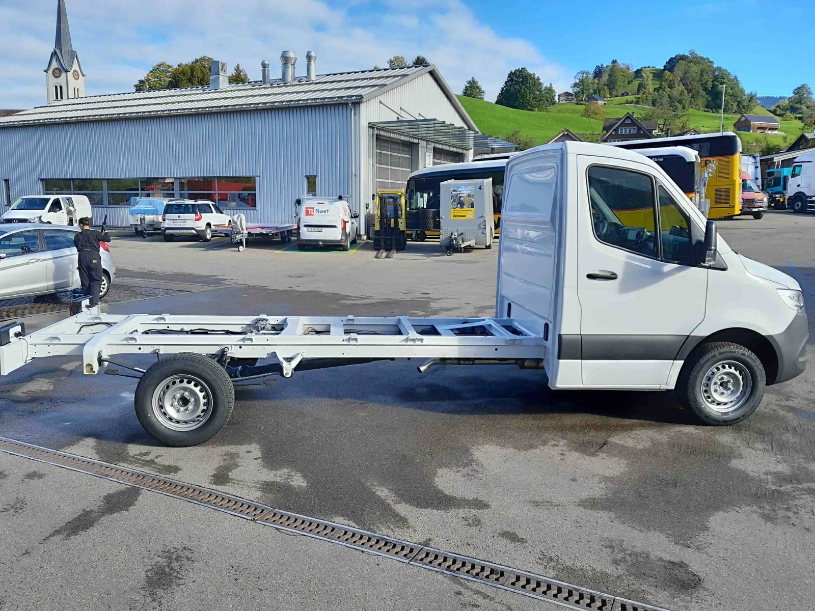 MERCEDES-BENZ Sprinter 317 Kab.-Ch. 4325 L 2.0 CDI 170 Pro, Diesel, Auto nuove, Automatico - 6