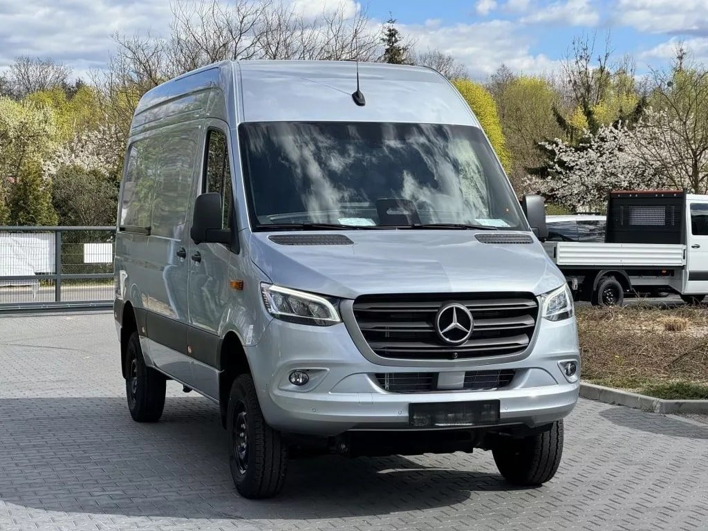 MERCEDES-BENZ Sprinter 319 CDI Standard 9G-TRONIC 4x4, Diesel, Voiture nouvelle, Automatique - 2