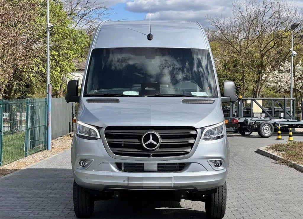 MERCEDES-BENZ Sprinter 319 CDI Standard 9G-TRONIC 4x4, Diesel, Voiture nouvelle, Automatique - 3