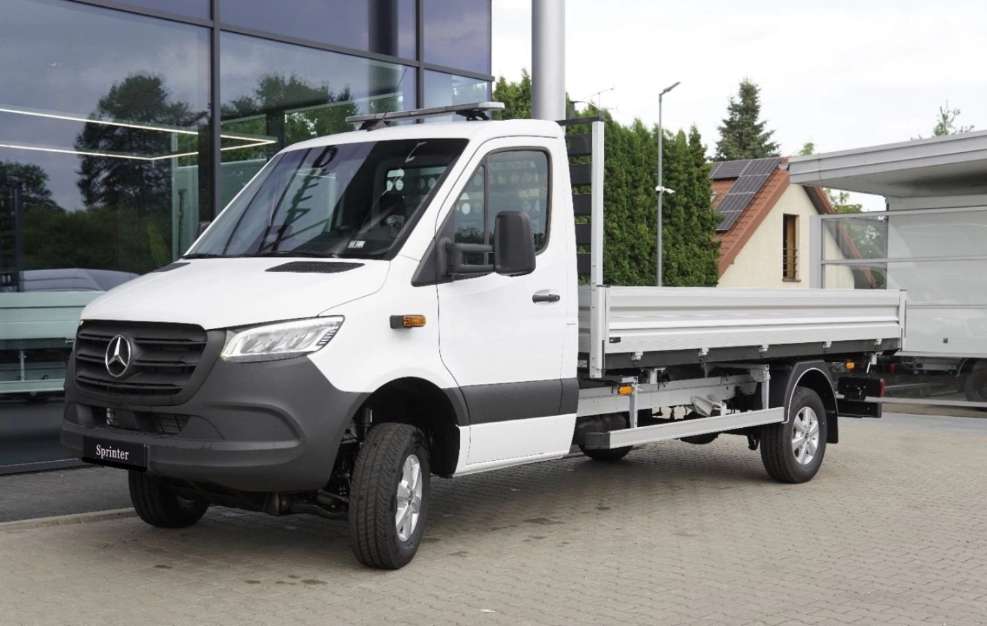 MERCEDES-BENZ Sprinter 319 CDI Standard 9G-TRONIC 4x4 Kipper