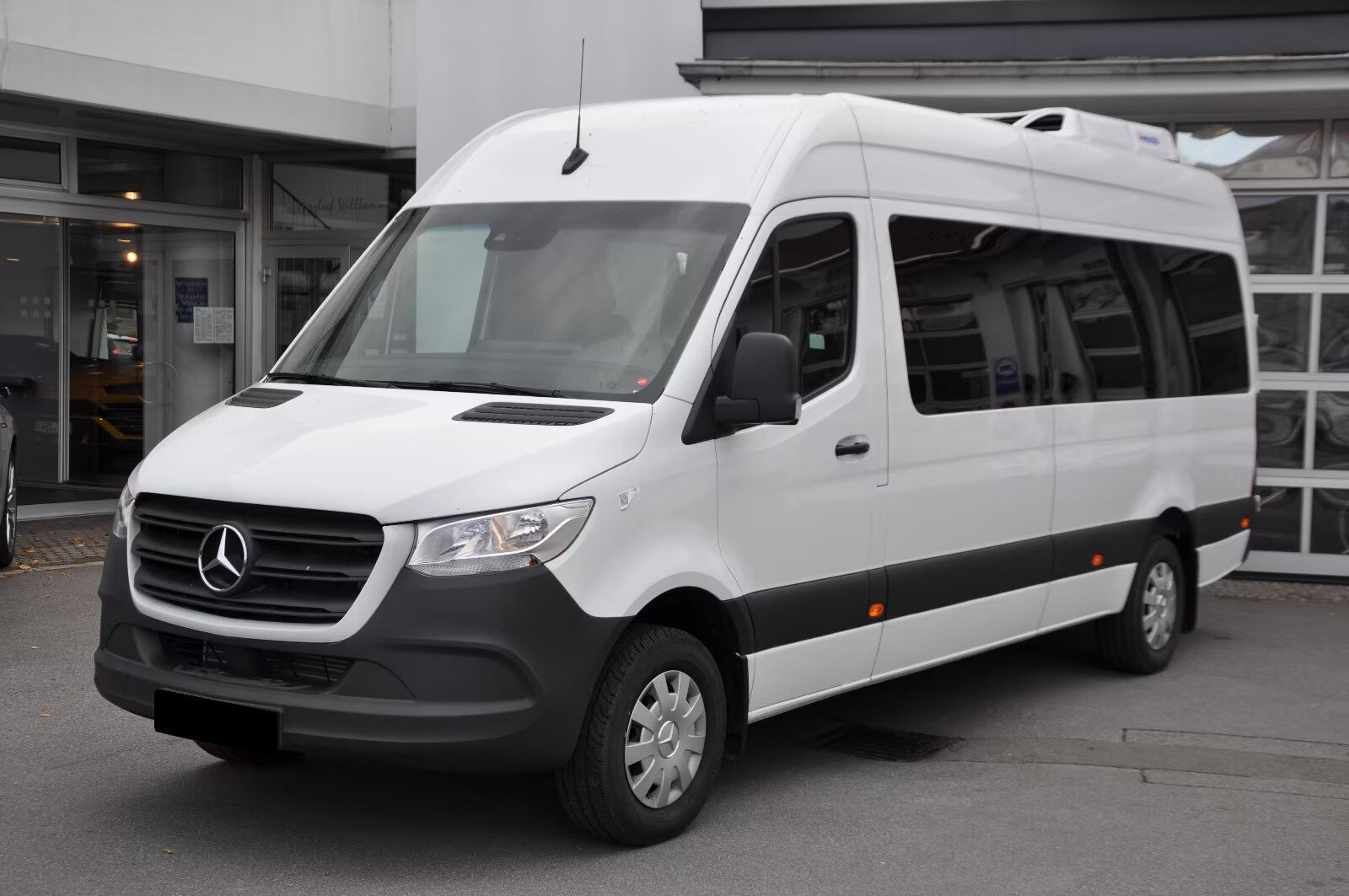 MERCEDES-BENZ Sprinter 417 CDI Lang 16+1 mit Kamera und Heiz