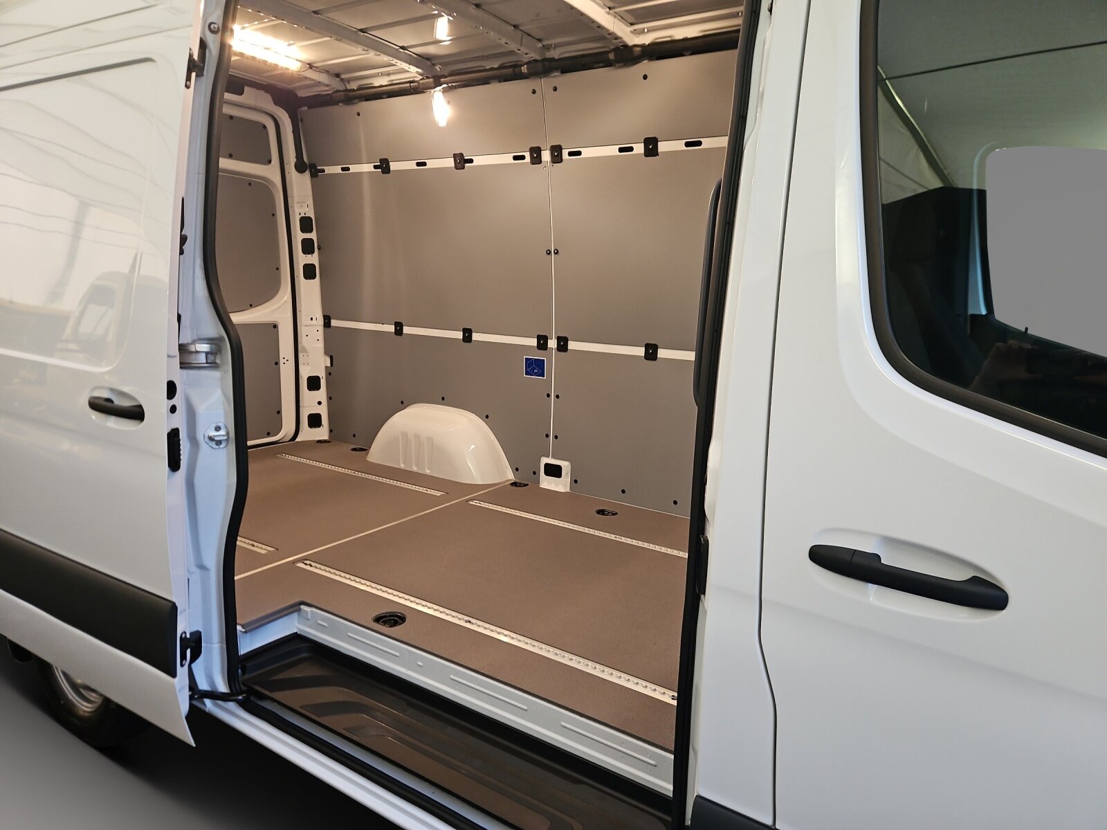 MERCEDES-BENZ Sprinter 315 CDI Standard 9G-TRONIC, Diesel, New car, Automatic - 3