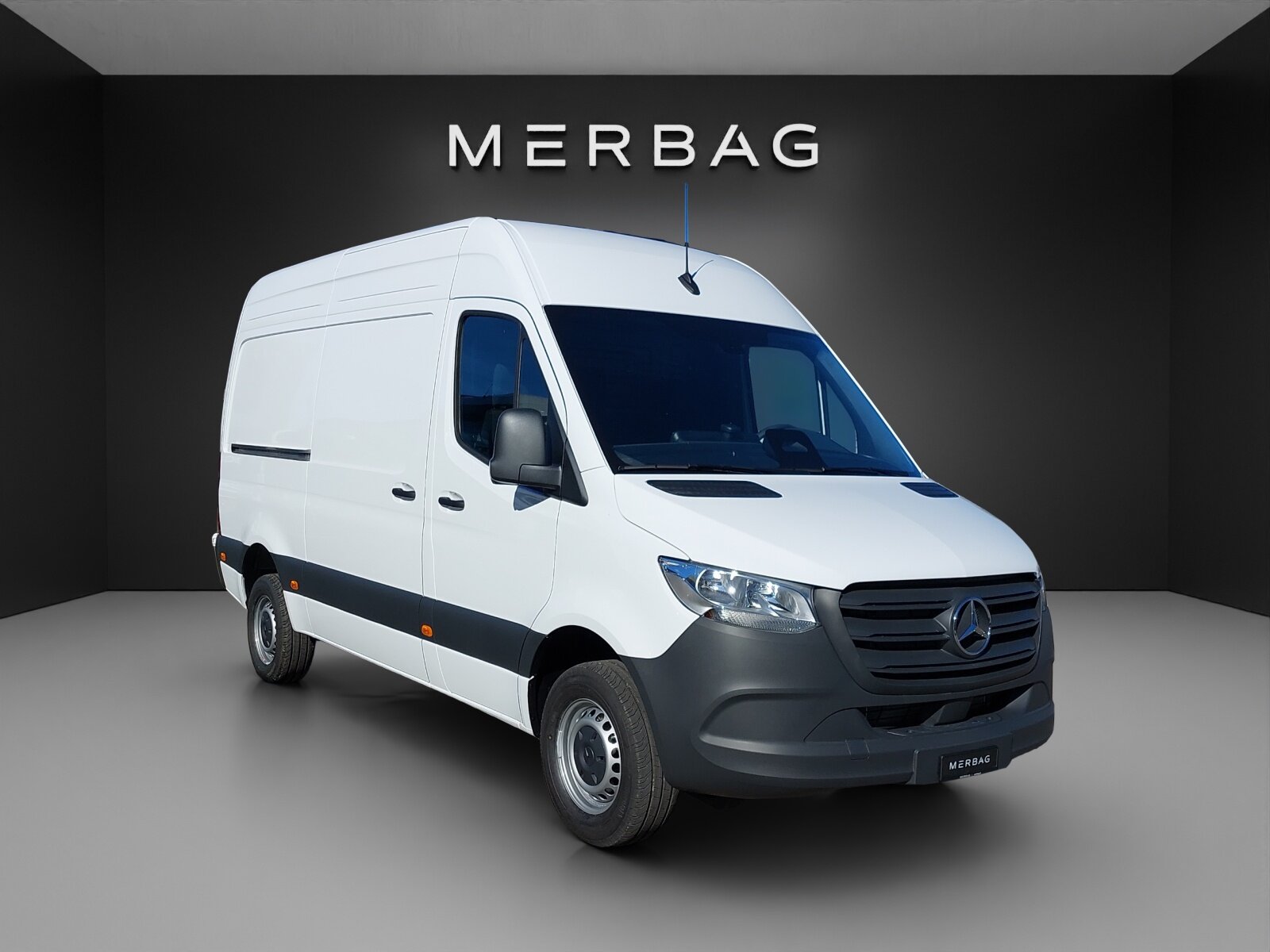 MERCEDES-BENZ Sprinter 317 CDI Standard 9G-TRONIC