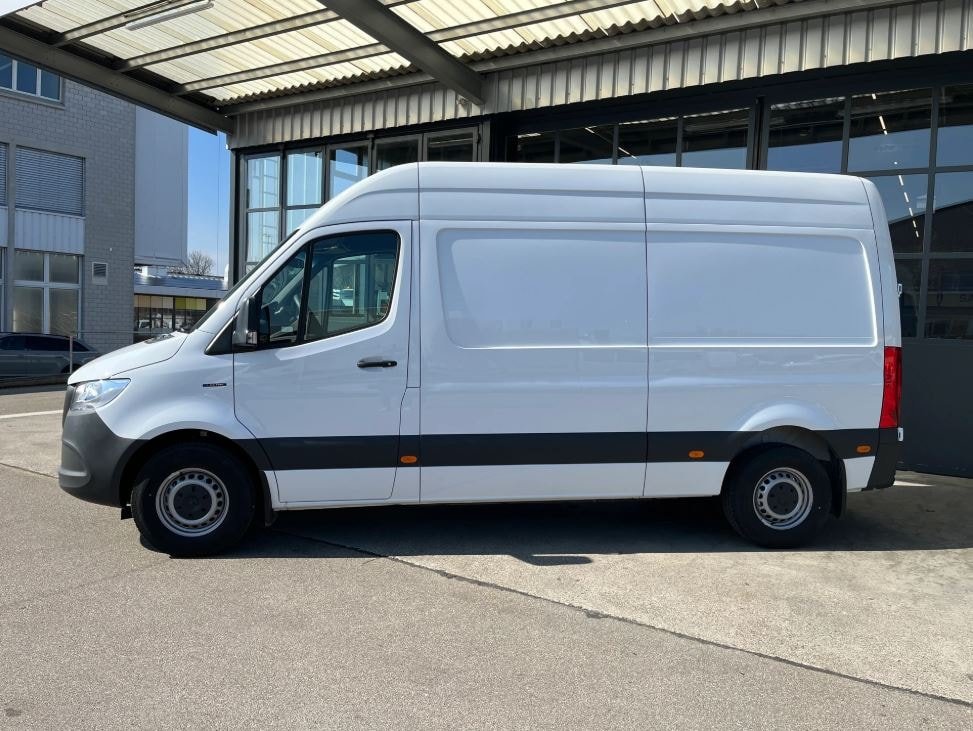 MERCEDES-BENZ eSprinter 312 47 kWh Standardlänge