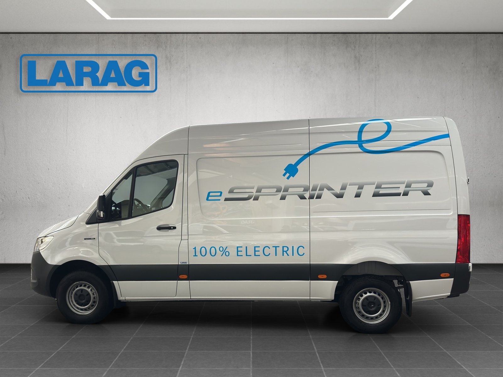 MERCEDES-BENZ eSprinter 420 56kWh Standard Hoch Pro, Elektro, Occasion / Gebraucht, Automatik - 3