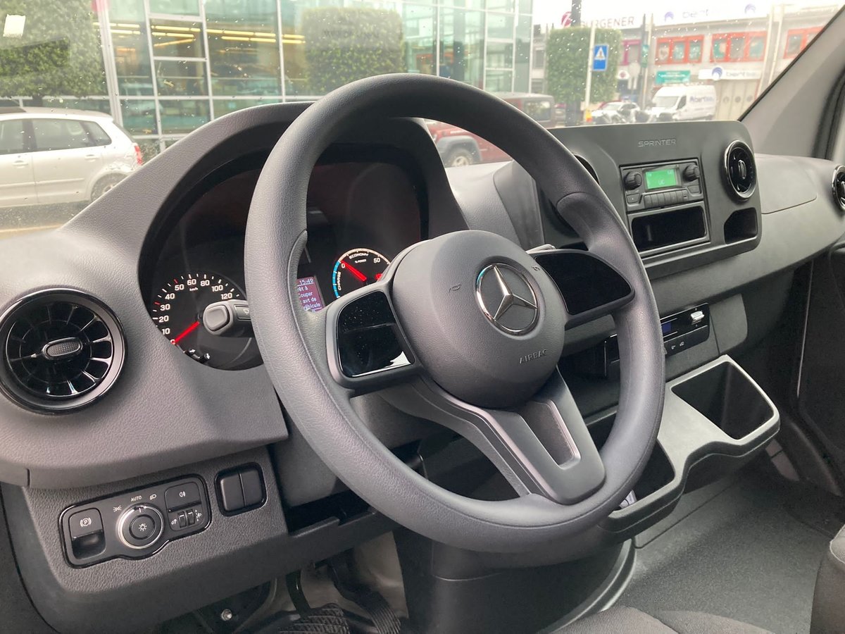 MERCEDES-BENZ eSprinter 312 47kWh Standard, Elektro, Vorführwagen, Automatik - 3