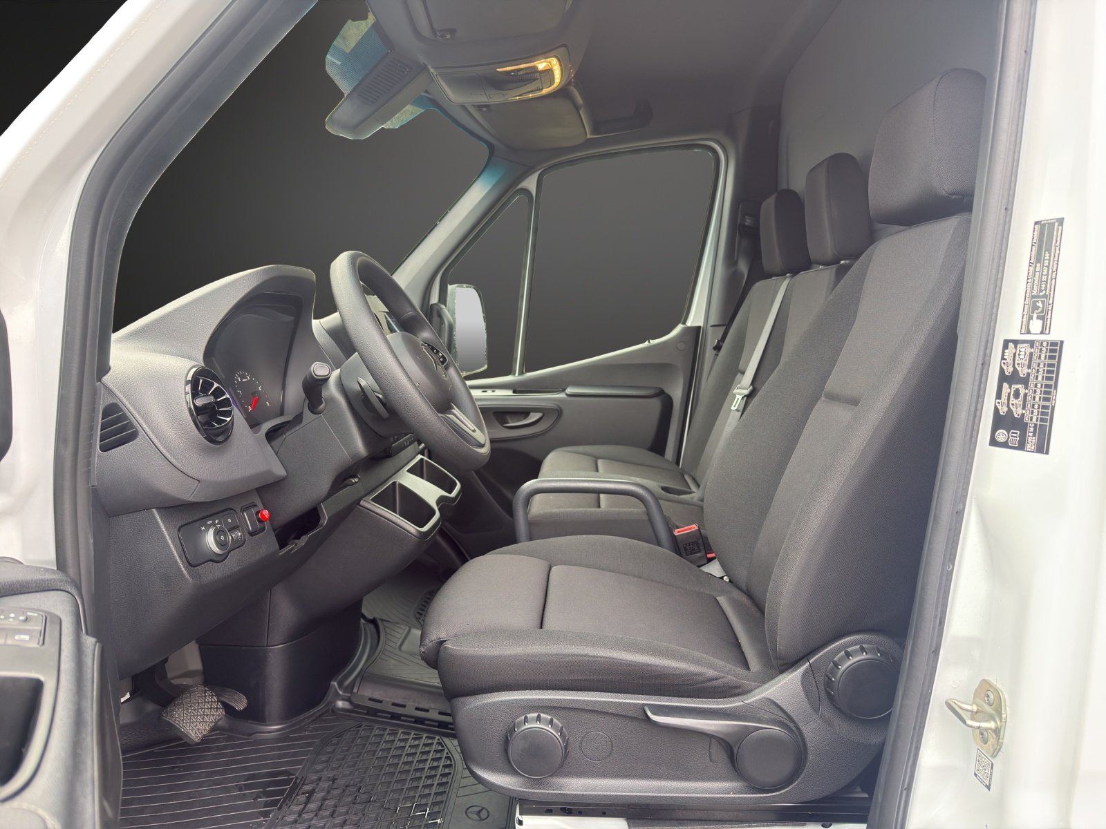 MERCEDES-BENZ Sprinter 317 CDI Lang 9G-TRONIC, Diesel, Ex-demonstrator, Automatic - 7