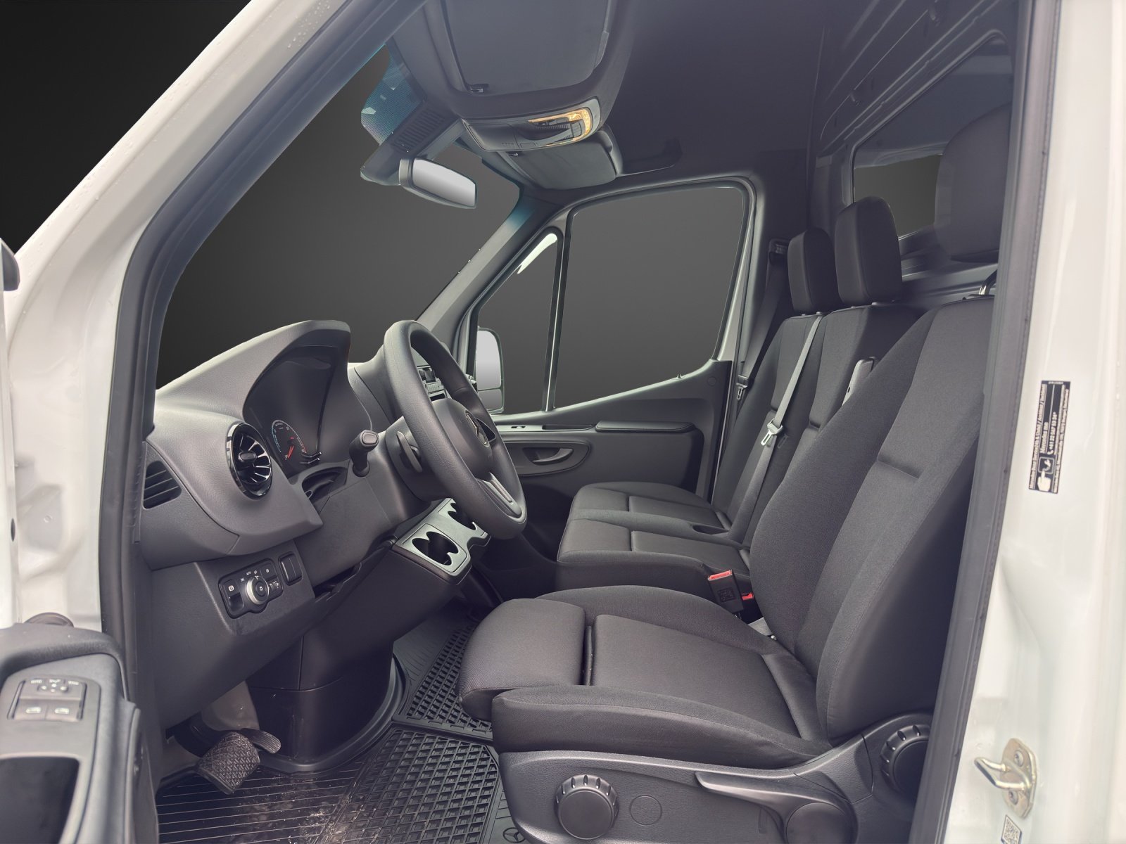MERCEDES-BENZ eSprinter 312 47kWh Standard, Electric, Ex-demonstrator, Automatic - 7