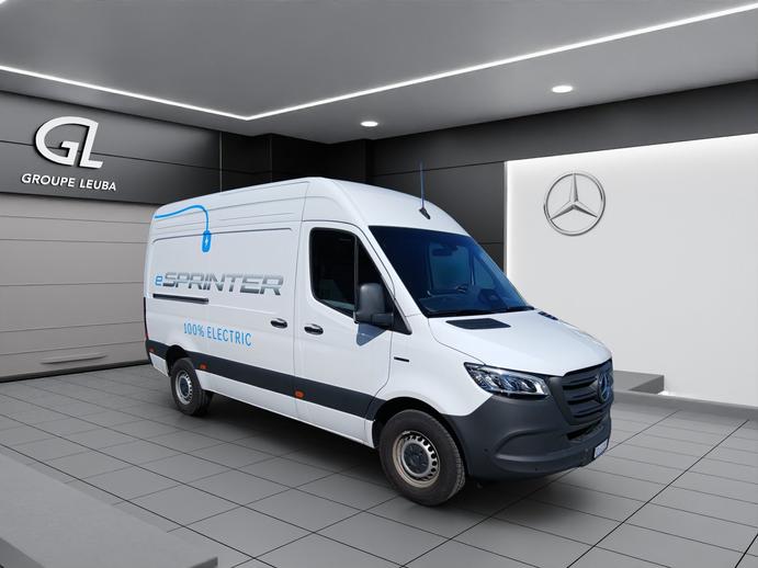 MERCEDES-BENZ MERCEDES-BENZ Esprinter 320 PRO KA 3665 S, Electric, Ex-demonstrator, Automatic