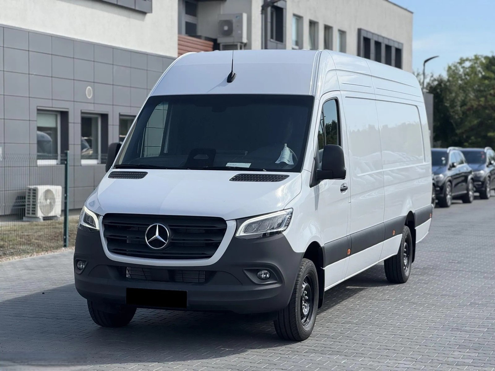 MERCEDES-BENZ Sprinter 319 CDI Extralang
