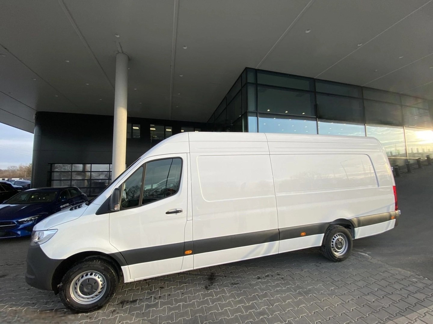 MERCEDES-BENZ Sprinter 317 CDI Lang