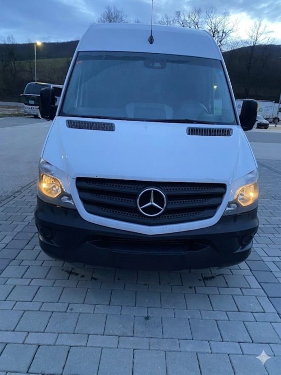 MERCEDES-BENZ SPRINTER 2.2 CDI 143