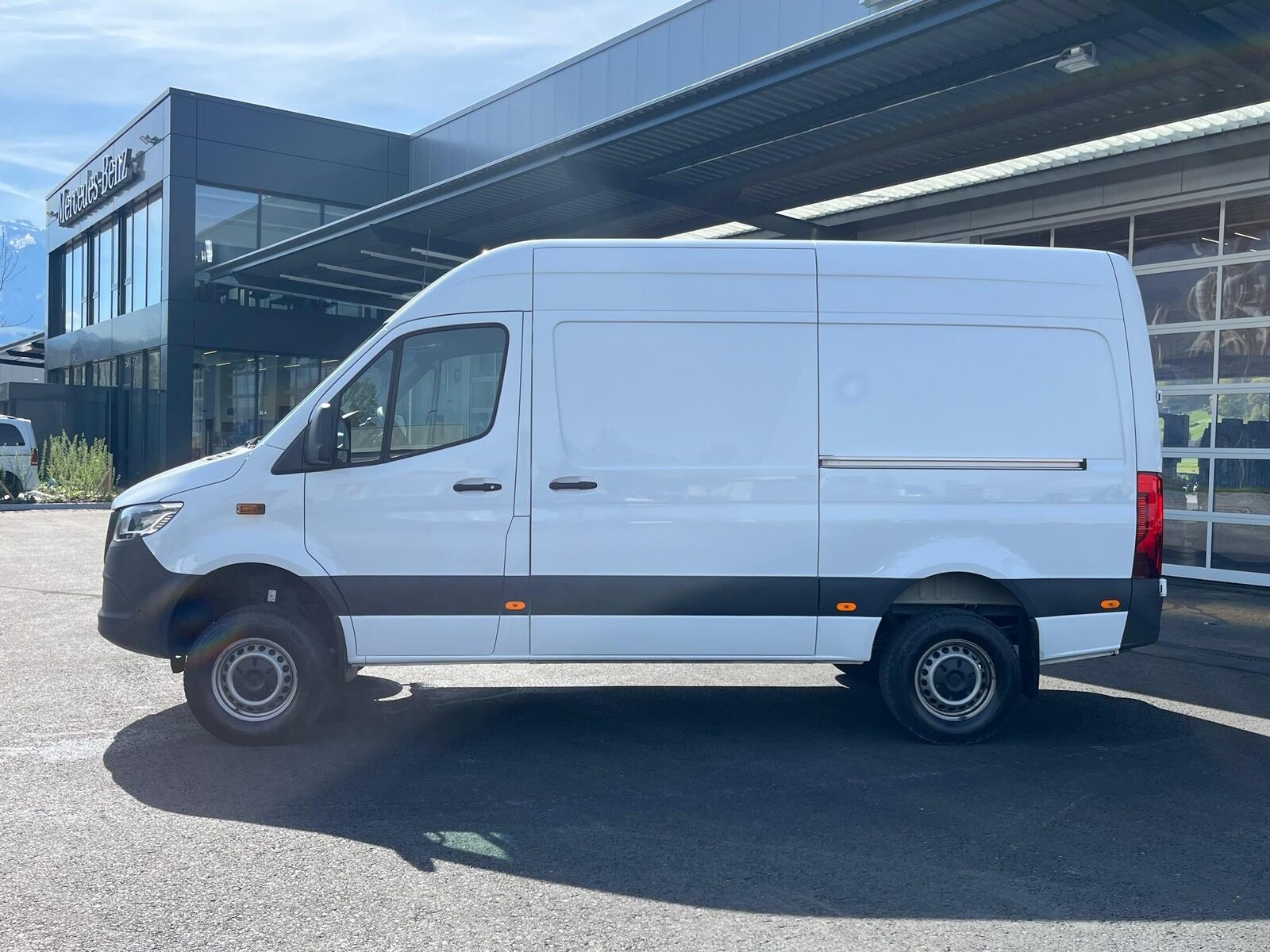 MERCEDES-BENZ Sprinter 319 CDI PRO KA S 4x4, Diesel, Occasion / Utilisé, Automatique - 4
