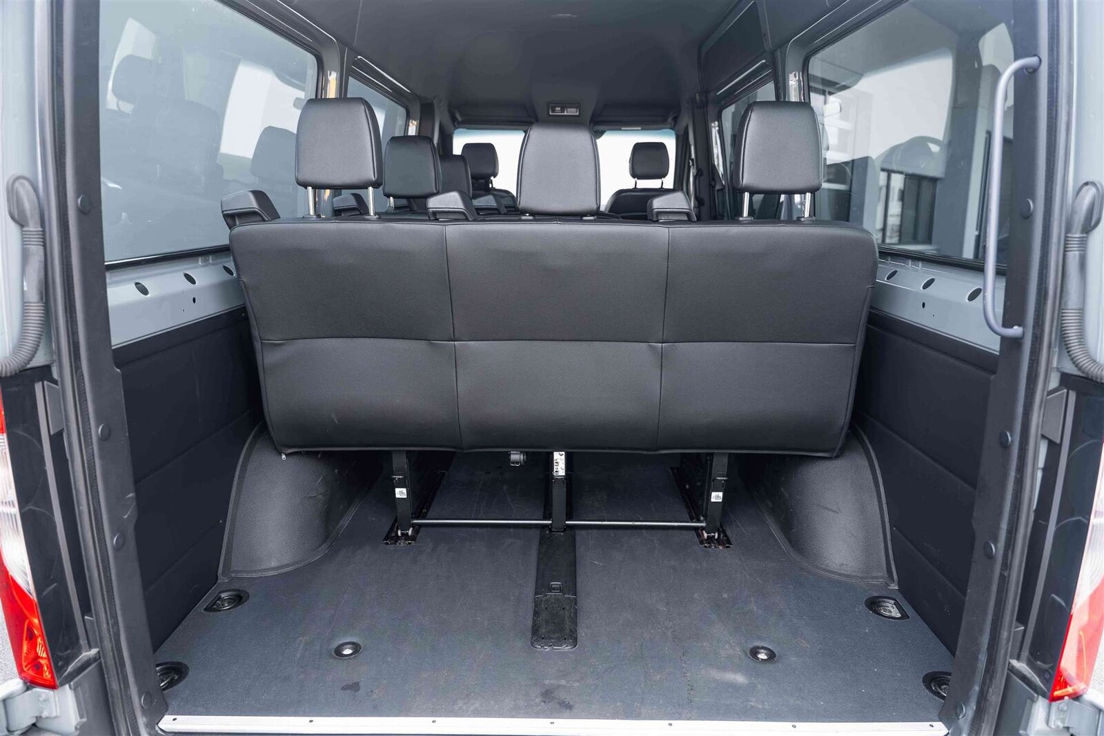 MERCEDES-BENZ Sprinter 211 CDI 9-Plätzer Hochdach 9G-TRONIC L2 H2, Diesel, Occasion / Utilisé, Automatique - 6