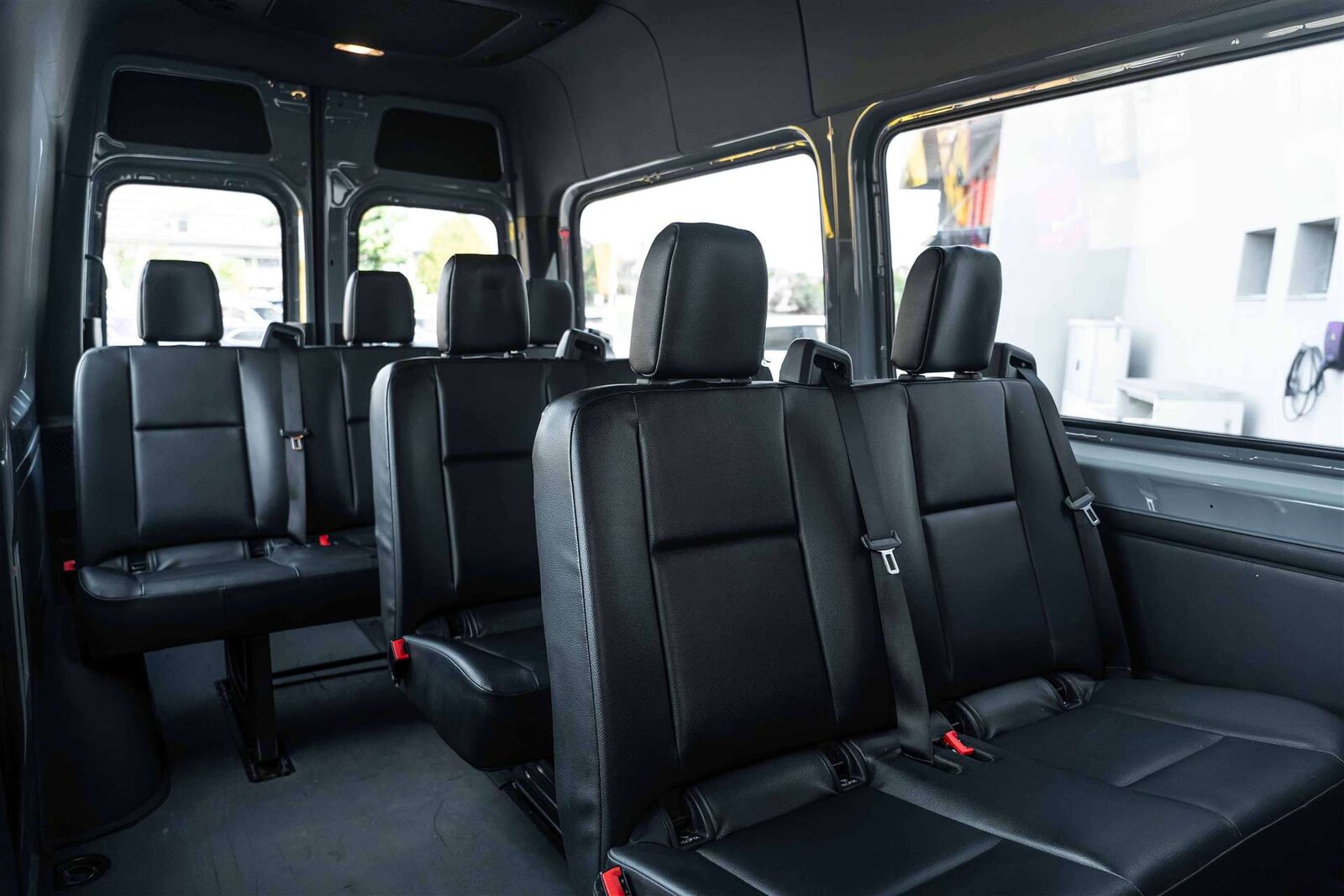 MERCEDES-BENZ Sprinter 211 CDI 9-Plätzer Hochdach 9G-TRONIC L2 H2, Diesel, Occasion / Utilisé, Automatique - 7