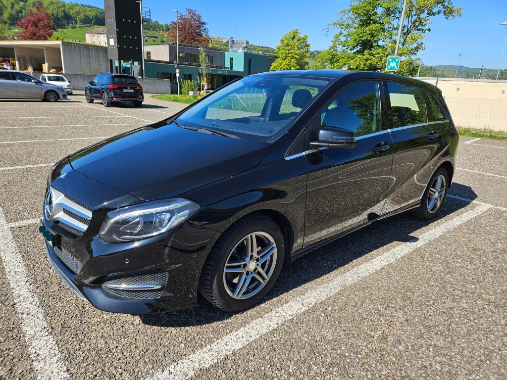 MERCEDES-BENZ T-CLASS B 220 4m, Essence, Occasion / Utilisé, Automatique - 3