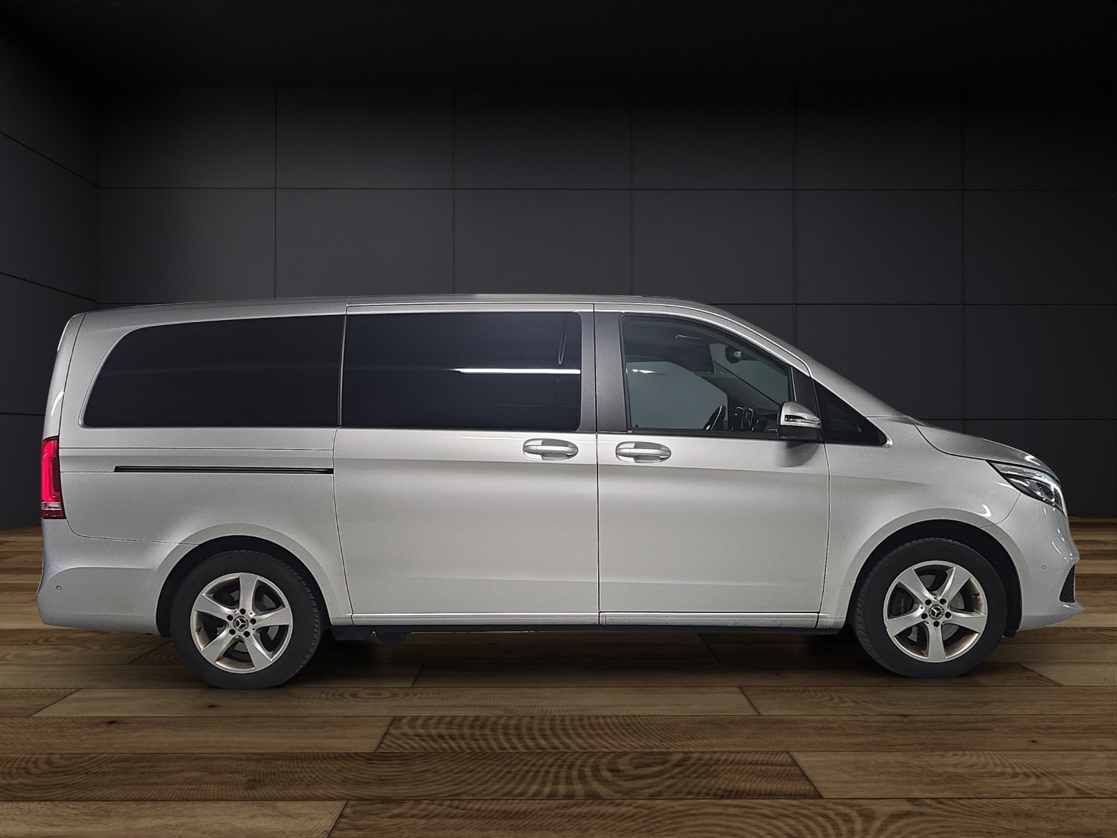 MERCEDES-BENZ V 220 d Trend lang 9G-Tronic 4MATIC, Diesel, Occasioni / Usate, Automatico - 5
