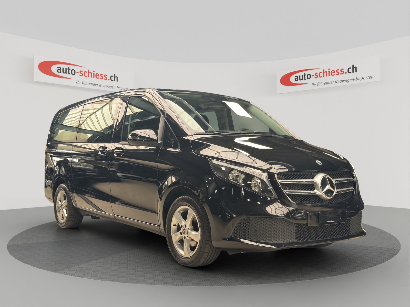 MERCEDES-BENZ V 220 d lang 4Matic 9G-Tronic 7Pl.