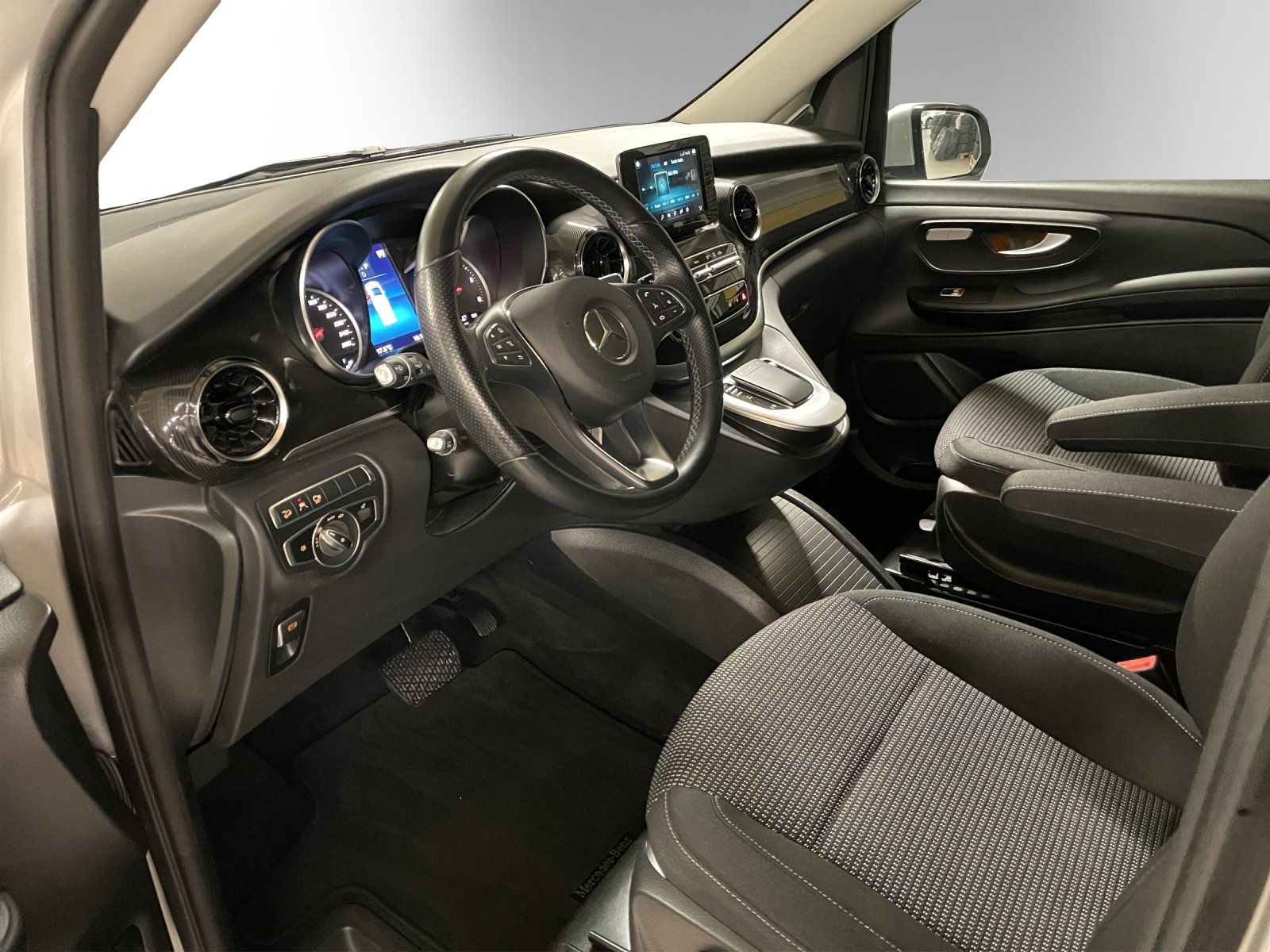 MERCEDES-BENZ V 220 d L 4Matic, Diesel, Occasion / Utilisé, Automatique - 6