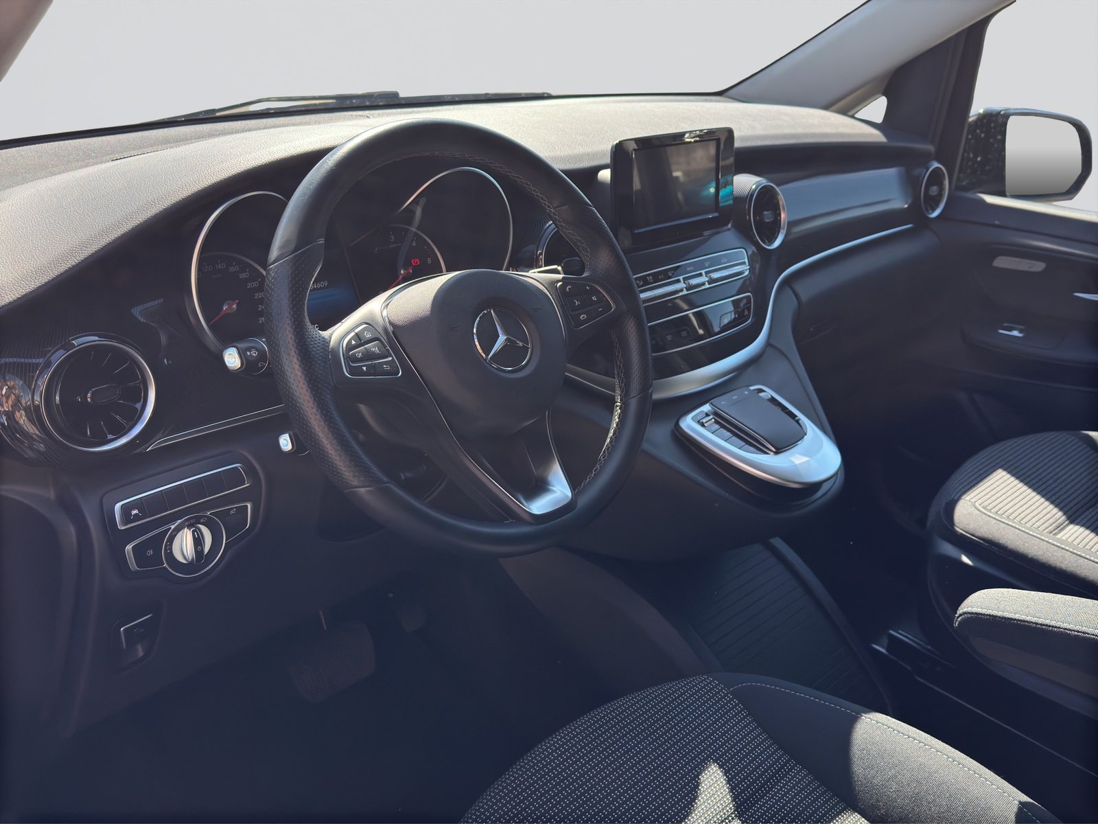 MERCEDES-BENZ V 220 d Edition lang 7Pl. 9G-Tronic, Diesel, Occasion / Utilisé, Automatique - 7