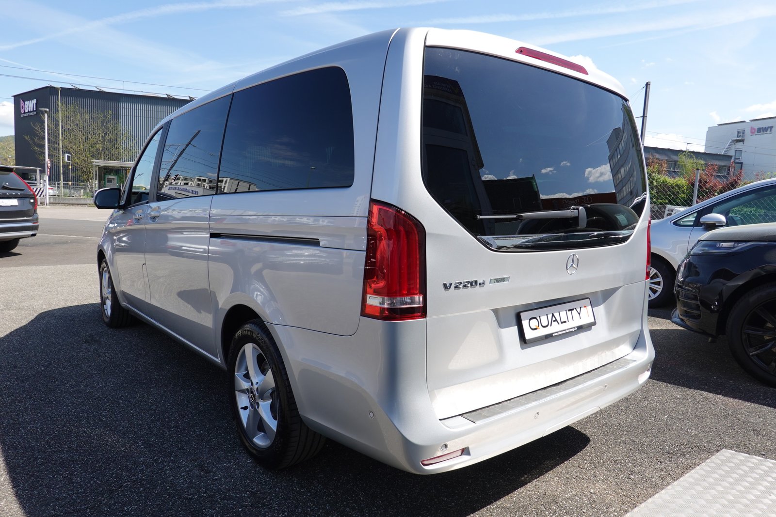 MERCEDES-BENZ V 220 D - TREND - LANG - 9G-TRONIC, Diesel, Occasioni / Usate, Automatico - 2