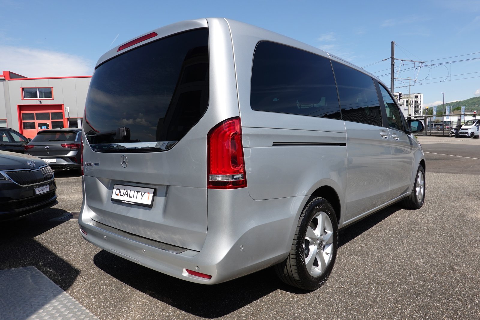 MERCEDES-BENZ V 220 D - TREND - LANG - 9G-TRONIC, Diesel, Occasioni / Usate, Automatico - 4