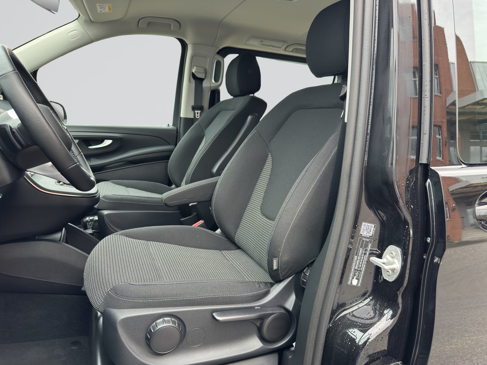 MERCEDES-BENZ V220d Style 7Pl. Facelift 9G-Tronic, Diesel, Occasion / Utilisé, Automatique - 6