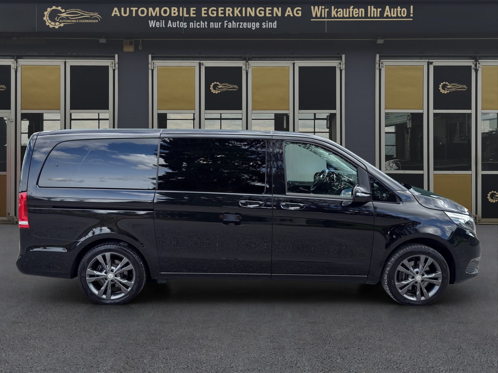 MERCEDES-BENZ V 220 d lang 4matic Van mit Rollstuhl-Rampe, Diesel, Occasion / Gebraucht, Automatik - 4