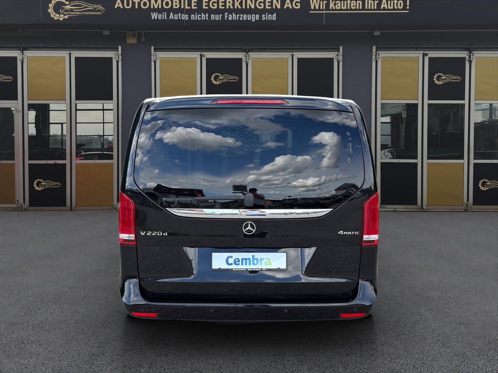 MERCEDES-BENZ V 220 d lang 4matic Van mit Rollstuhl-Rampe, Diesel, Occasion / Gebraucht, Automatik - 6