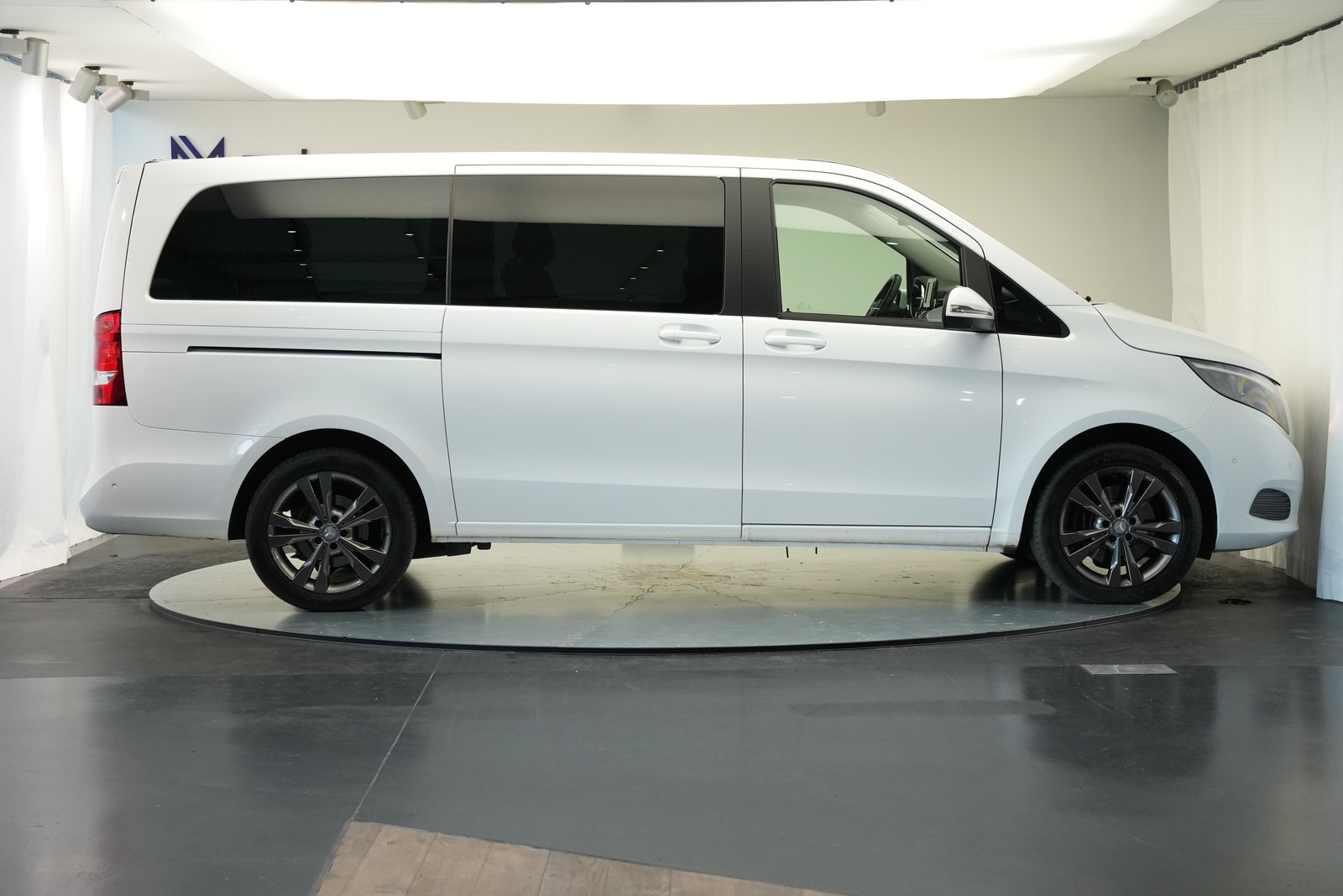 MERCEDES-BENZ V 220 d lang 4Matic 7G-Tronic *CH-Fahrzeug* *8, Diesel, Occasion / Gebraucht, Automatik - 4