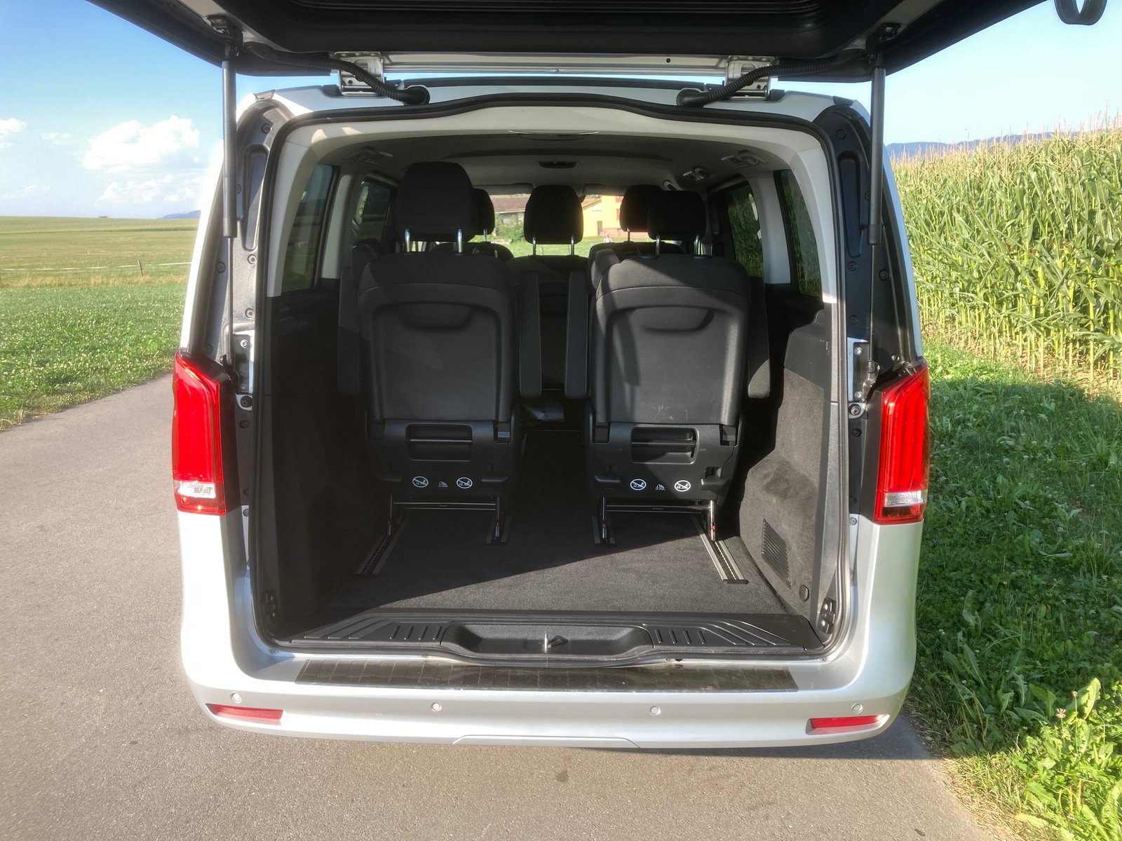 MERCEDES-BENZ V 220 d Trend lang 4Matic 9G-Tronic, Diesel, Second hand / Used, Automatic - 6