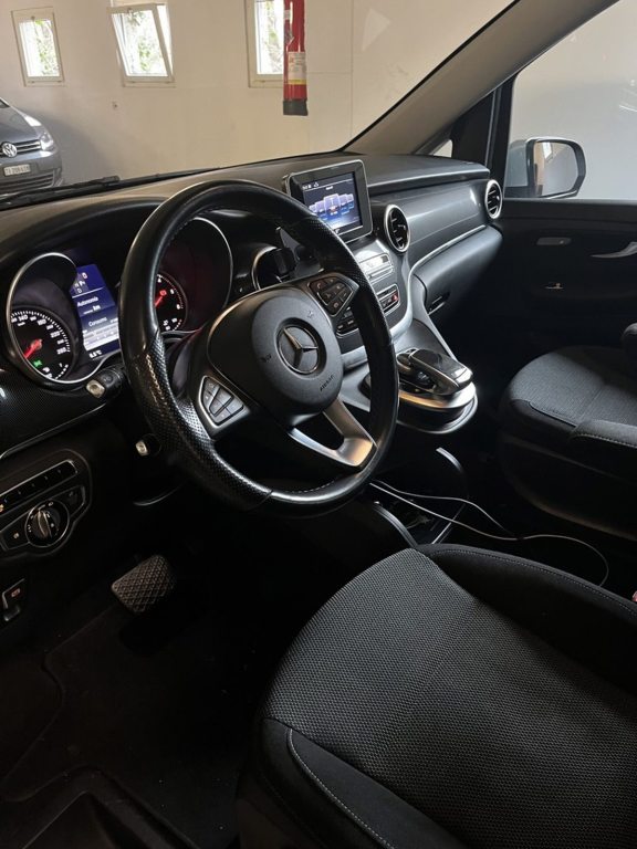 MERCEDES-BENZ V 220 V220, Diesel, Occasion / Gebraucht, Automatik - 7