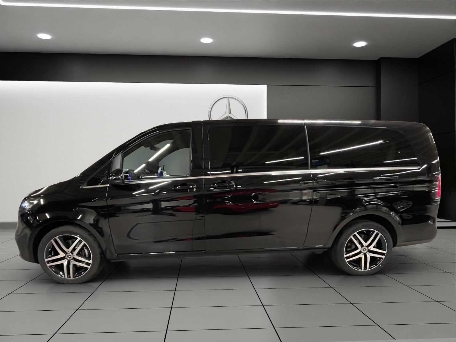 MERCEDES-BENZ V 250 d extralang 4Matic Style 9G-Tronic, Diesel, Auto nuove, Automatico - 3