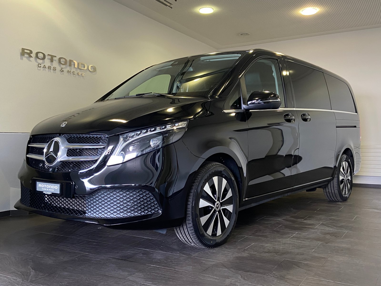 MERCEDES-BENZ V 250 d lang Avantgarde 4Matic G-Tronic