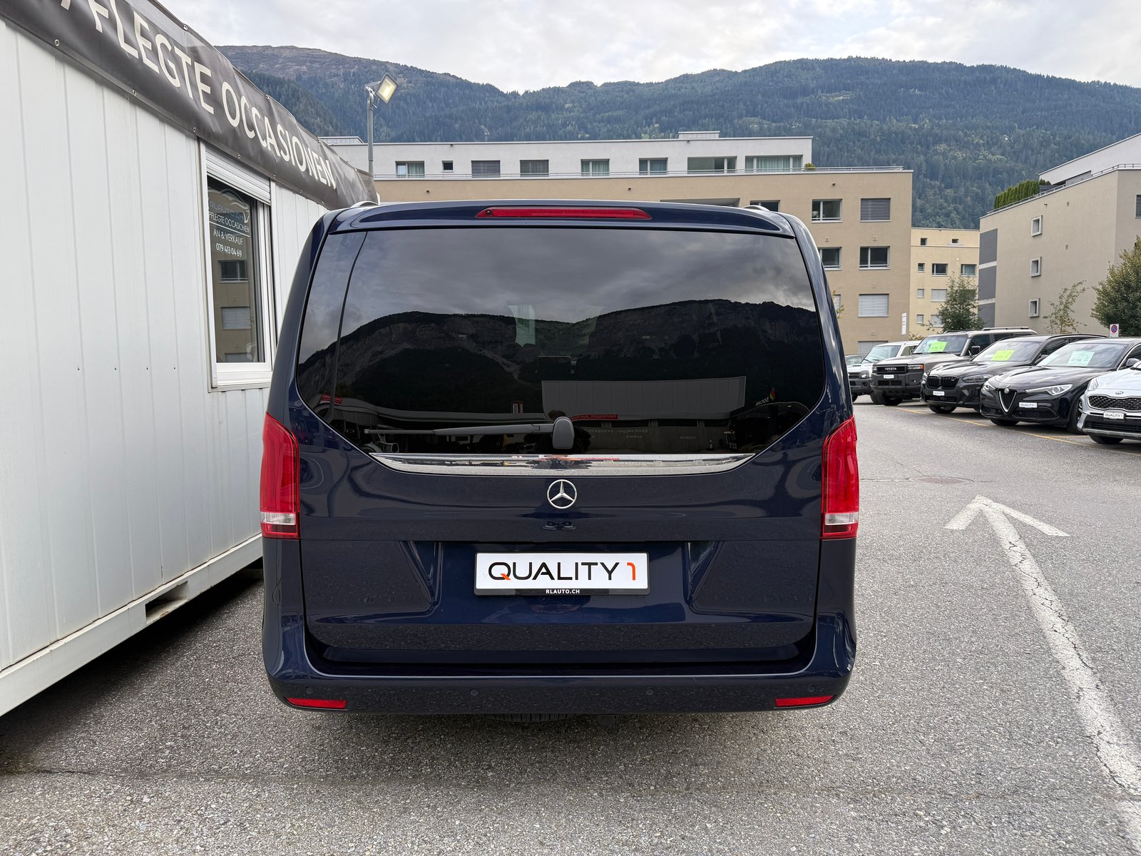 MERCEDES-BENZ V 250 d Avantgarde lang 7G-Tronic * 6 PLÄTZER * LEDER* 360 G, Diesel, Occasion / Gebraucht, Automatik - 4