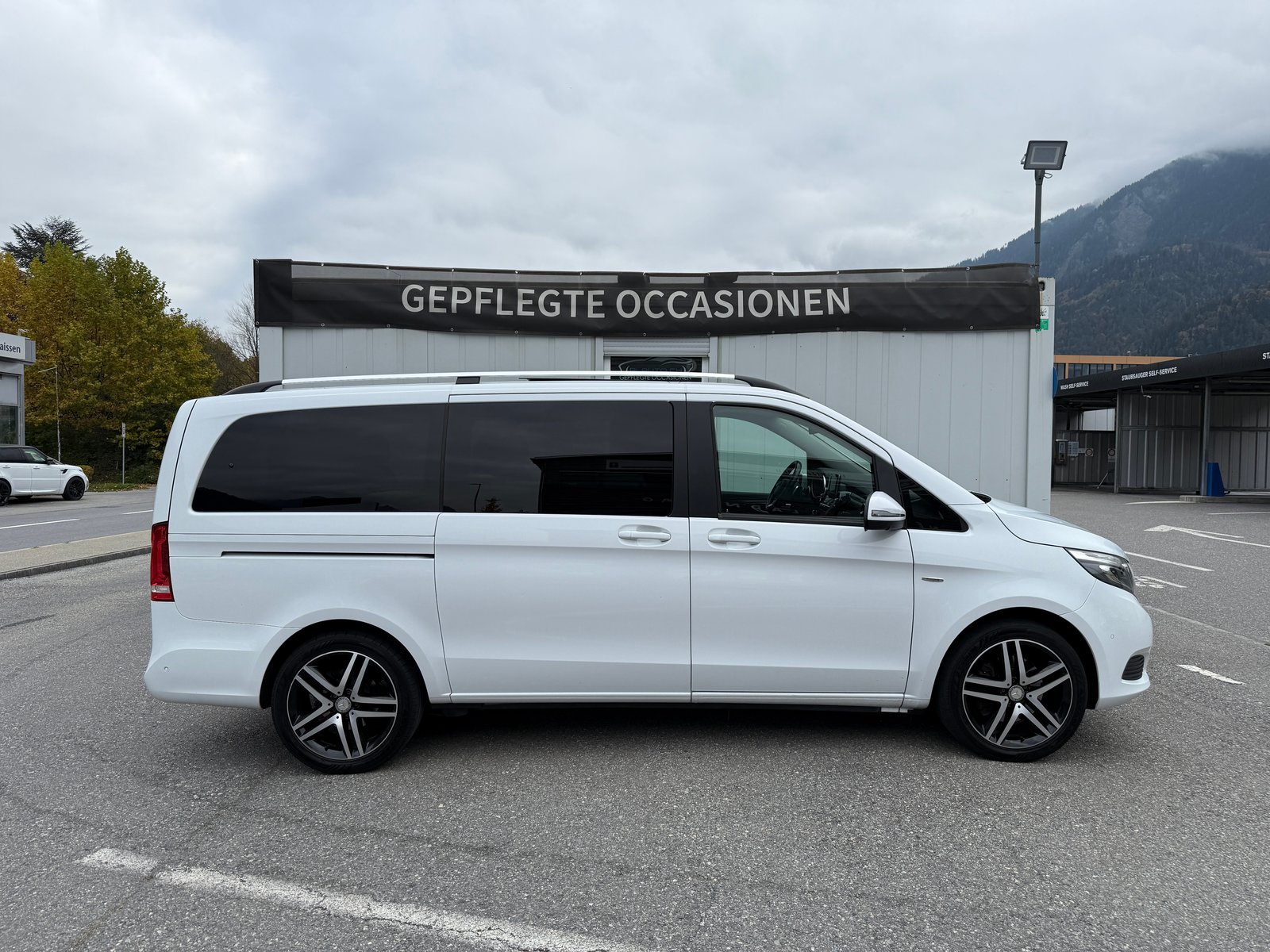 MERCEDES-BENZ V 250 d Avantgarde lang 4Matic 7G-Tronic * 8 PLÄTZE*PANORMA*, Diesel, Occasion / Utilisé, Automatique - 3
