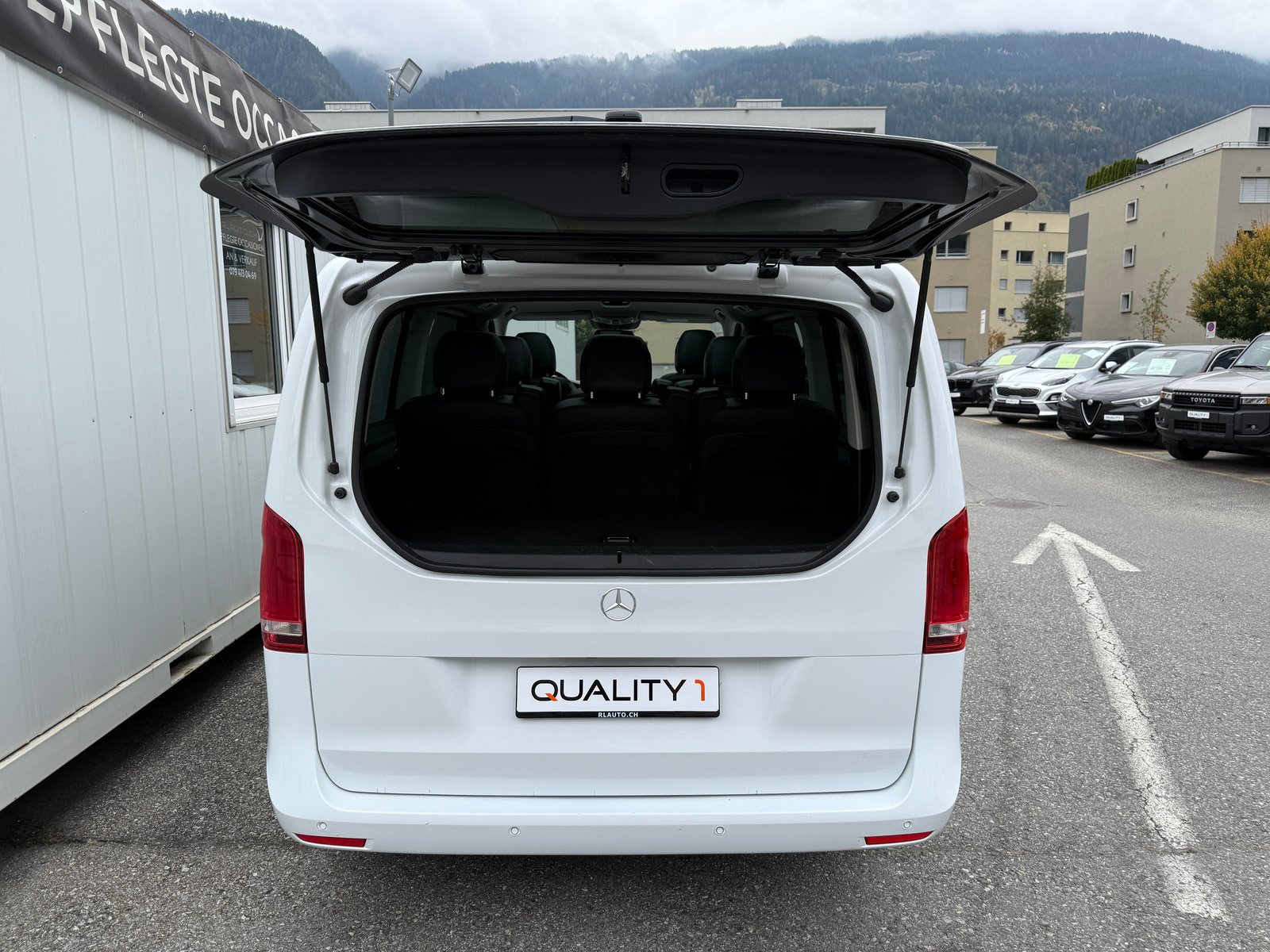 MERCEDES-BENZ V 250 d Avantgarde lang 4Matic 7G-Tronic * 8 PLÄTZE*PANORMA*, Diesel, Occasion / Utilisé, Automatique - 6