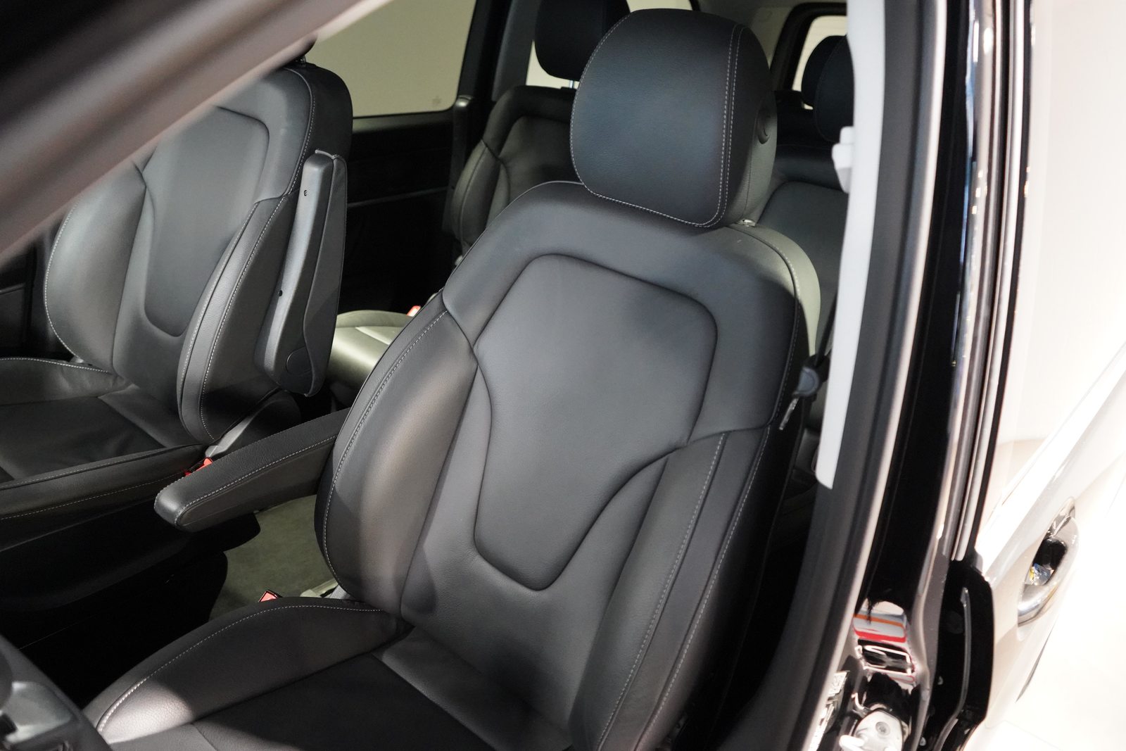 MERCEDES-BENZ V 250 d Avantgarde lang 4matic Van, Diesel, Occasion / Gebraucht, Automatik - 6