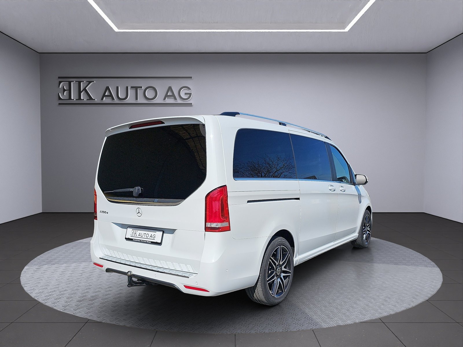 MERCEDES-BENZ V 250 d Swiss Edition lang 7G-Tronic, Diesel, Second hand / Used, Automatic - 5