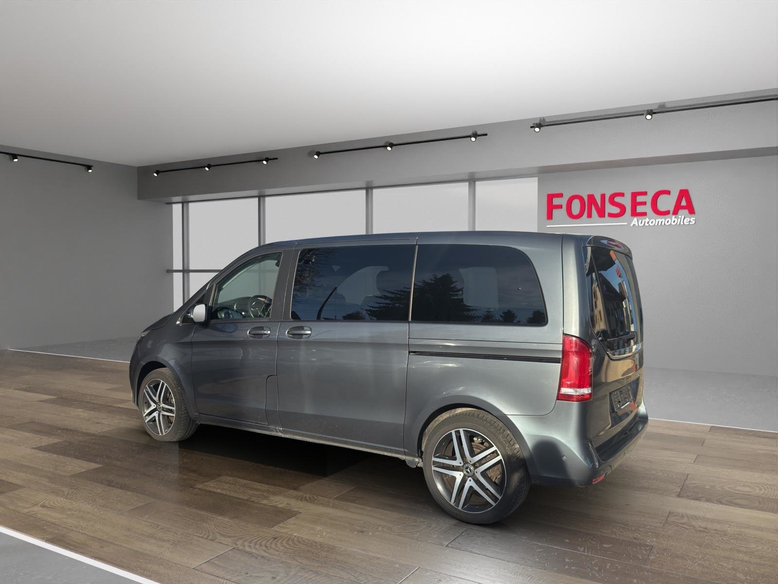 MERCEDES-BENZ V 250, Diesel, Occasion / Gebraucht, Automatik - 4