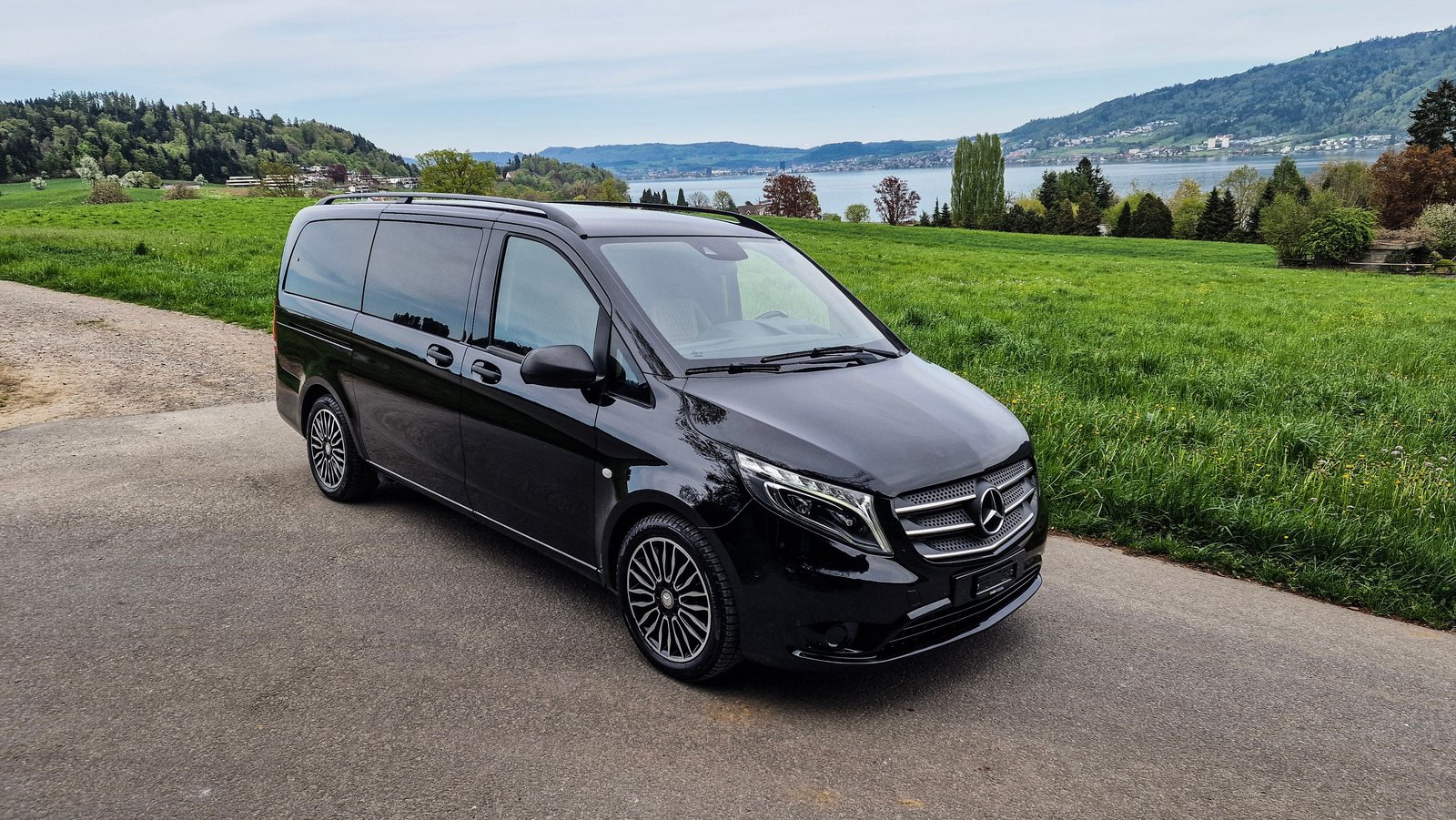 MERCEDES-BENZ Vito VIP-Bus 7-Gtronic