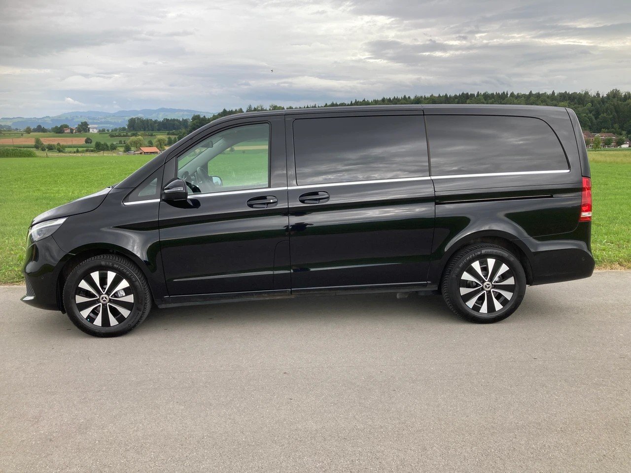 MERCEDES-BENZ V 250 d lang Avantgarde 4Matic G-Tronic 7 Sitz, Diesel, Occasioni / Usate, Automatico - 5