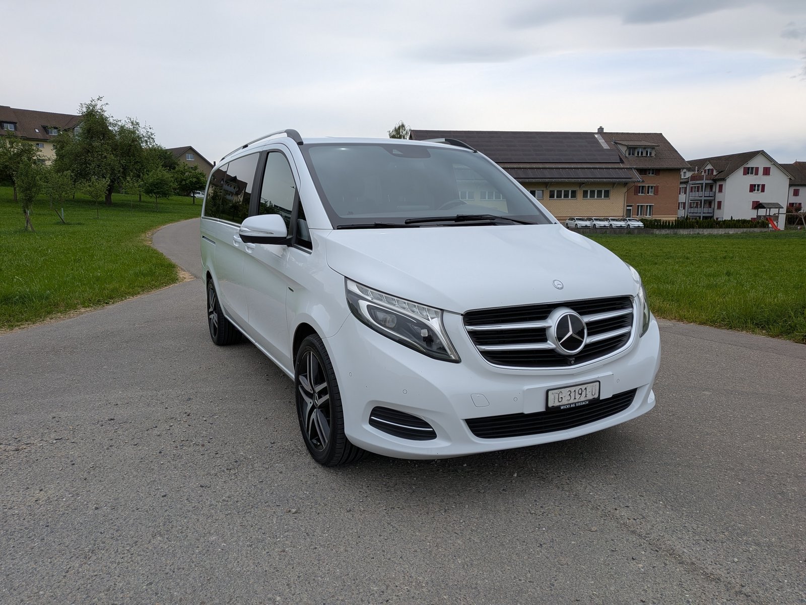 MERCEDES-BENZ V 250 BlueTEC Edition 1 lang 7G-Tronic, Diesel, Occasion / Gebraucht, Automatik - 2