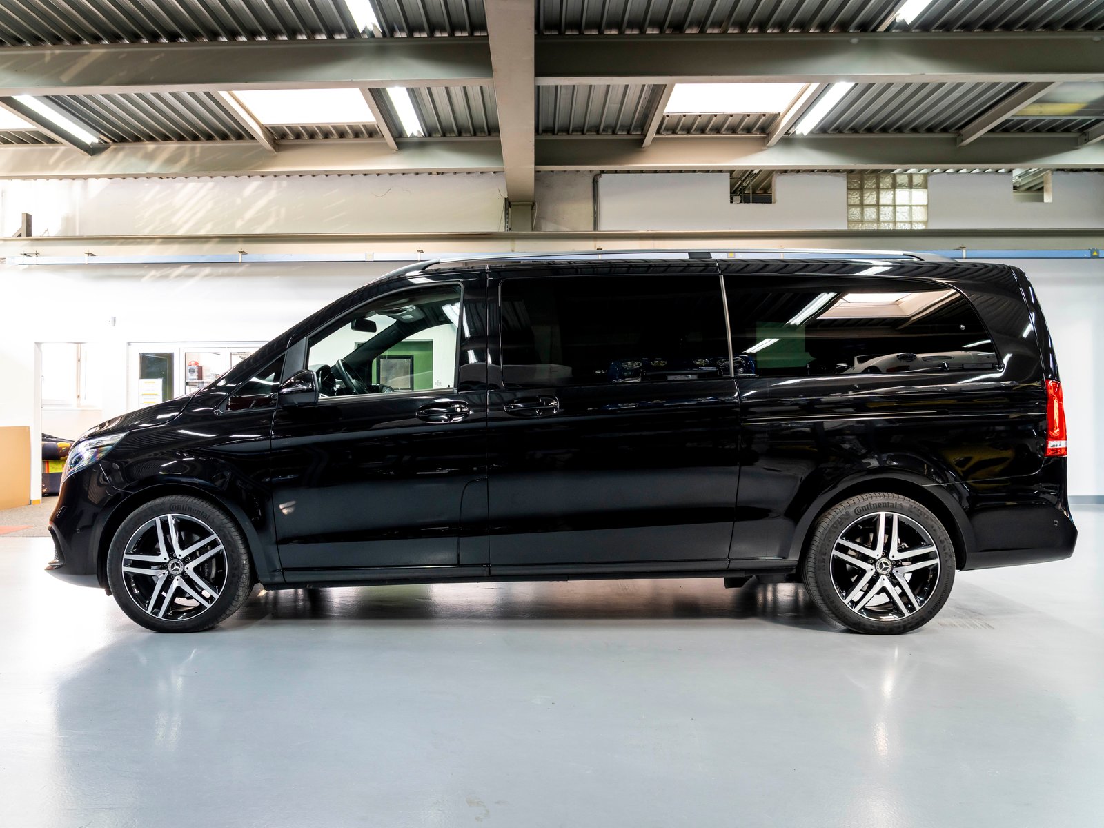MERCEDES-BENZ V 250 d extralang Avantgarde 9G-Tronic, Diesel, Occasioni / Usate, Automatico - 4