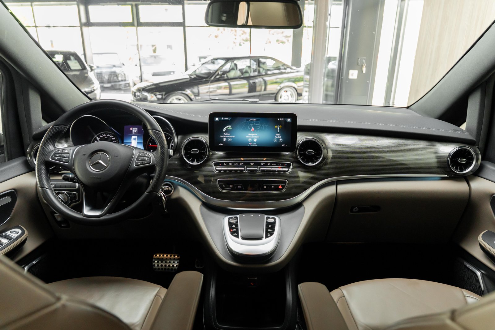 MERCEDES-BENZ V 250 d extralang Avantgarde 4Matic 9G-Tronic, Diesel, Occasion / Gebraucht, Automatik - 3