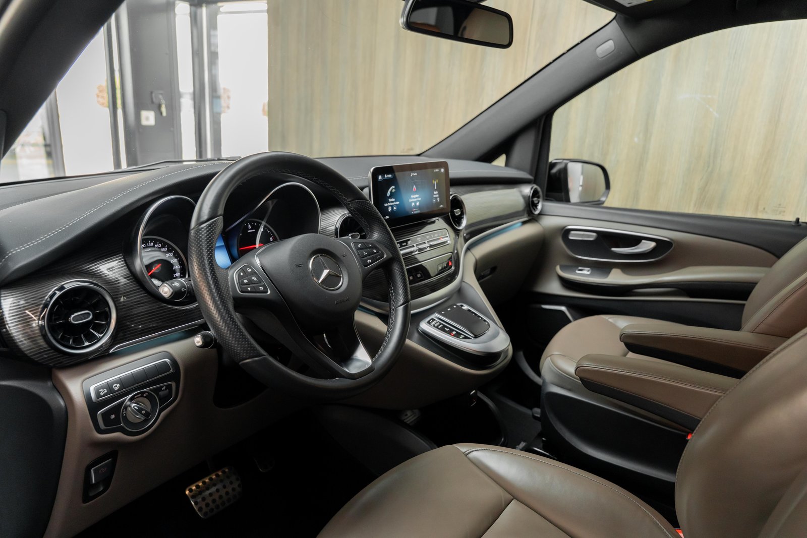 MERCEDES-BENZ V 250 d extralang Avantgarde 4Matic 9G-Tronic, Diesel, Occasion / Gebraucht, Automatik - 4