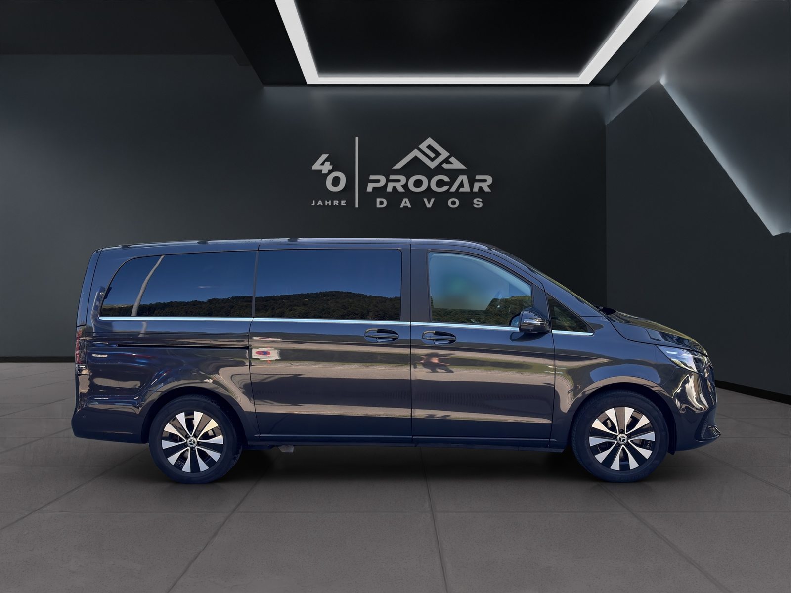 MERCEDES-BENZ V 250 d Avantgarde lang Van, Diesel, Occasioni / Usate, Automatico - 2