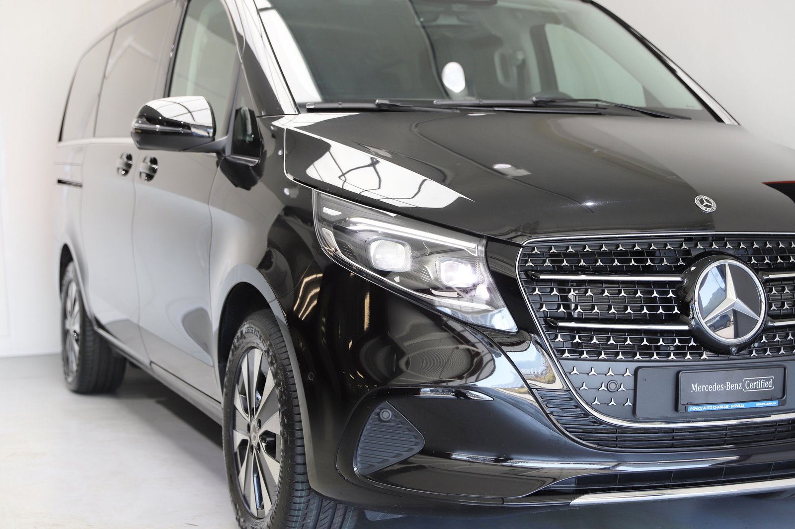 MERCEDES-BENZ V 250 d lang Avantgarde 4Matic G-Tronic, Diesel, Occasion / Gebraucht, Automatik - 2